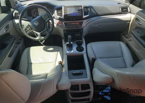 2019 Honda Ridgeline Rtl from USA, damaged, VIN 5FPYK3F67KB025628